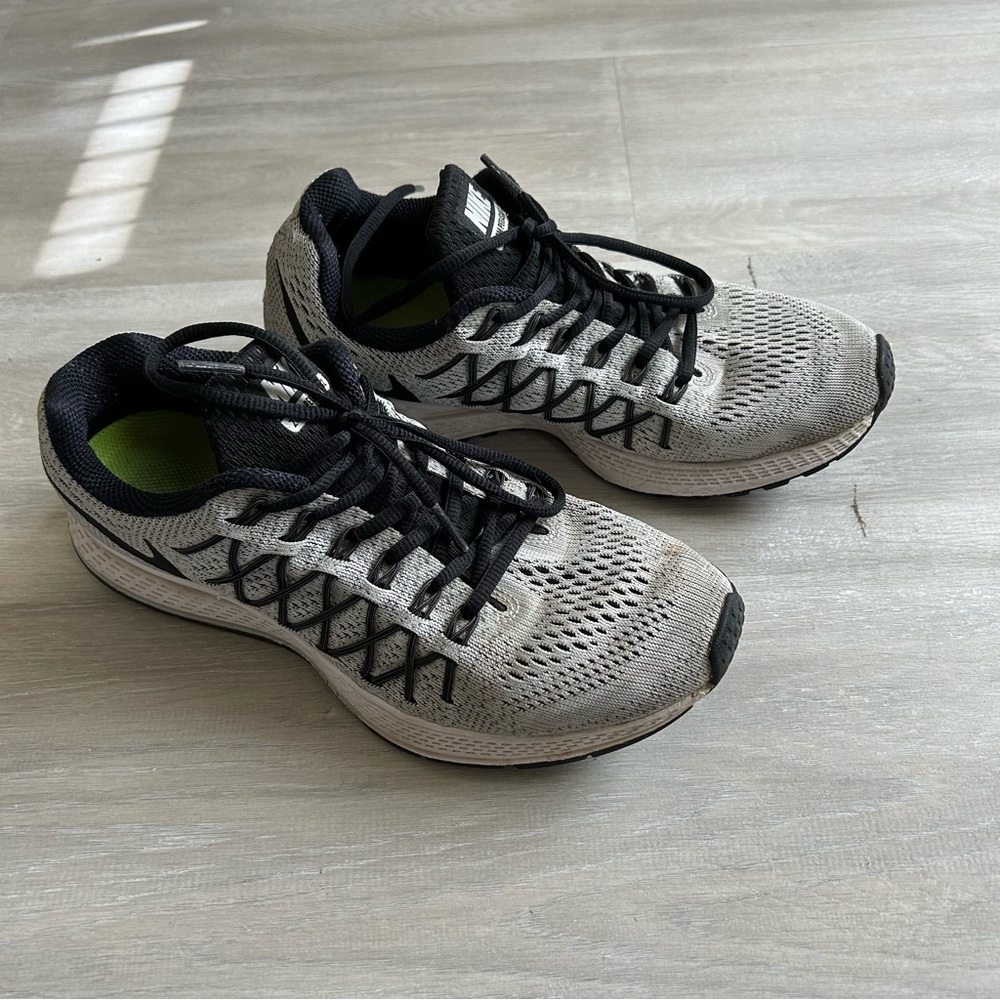 Nike Pegasus 32 running shoes